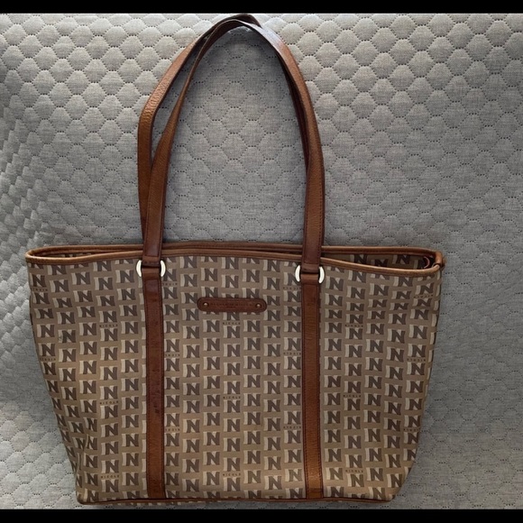 Nicole St Gilles Paris tote - Picture 7 of 10